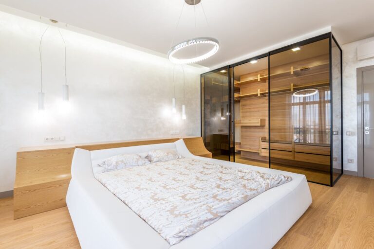 Wardrobe In Bedroom According To Vastu